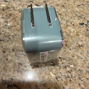 Green Dual USB-C Wall Charger